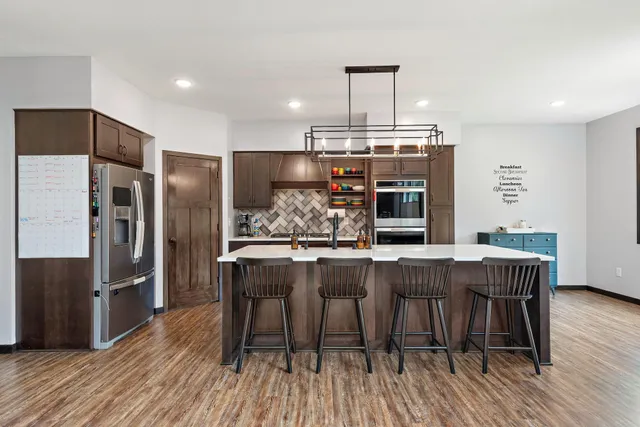 $699,900 | 24661 187th Street Northwest, Big Lake, MN 55309