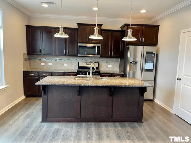 $2,195 | 343 Great Northern Station, Apex, NC 27502