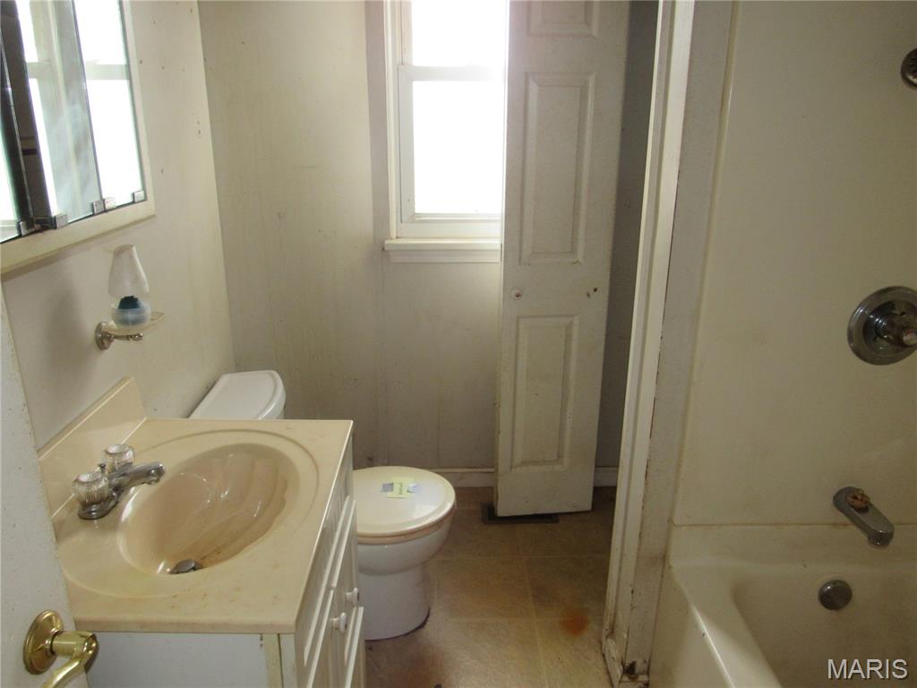 134 Florida Avenue Belleville, IL 62221 - Photo 9 of 13