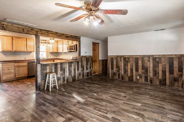 $189,900 | 1100 Madison Street, Frankton, IN 46044