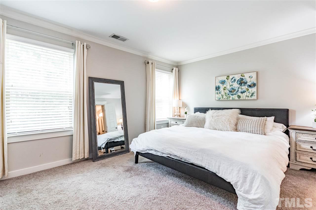 6251 Pesta Court Raleigh, NC 27612 - Photo 12 of 26 Gallery Image 12
