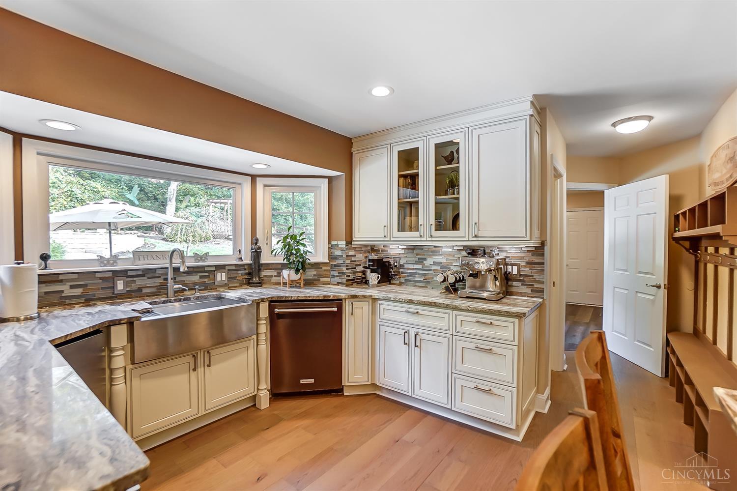 6823 Rapid Run Road Cincinnati, OH 45233 - Photo 19 of 77 Gallery Image 19