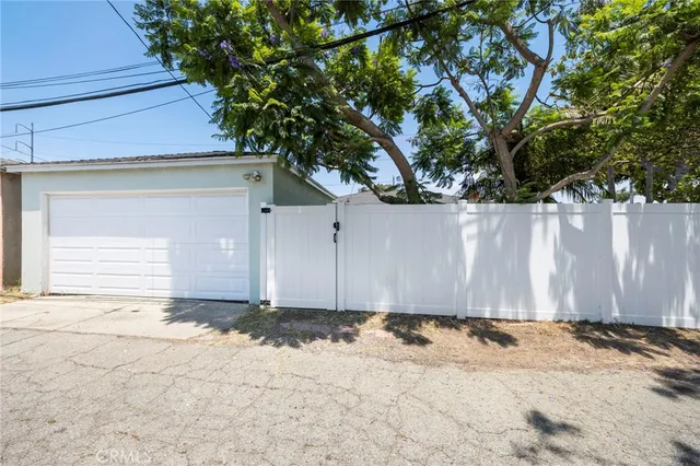 $949,000 | 17405 Kornblum Avenue, Torrance, CA 90504