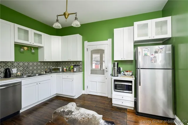 $325,000 | 511 East Chestnut Street, Corydon, IN 47112