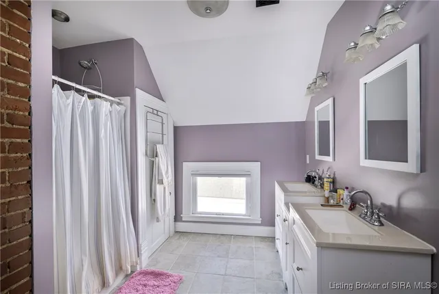 $325,000 | 511 East Chestnut Street, Corydon, IN 47112