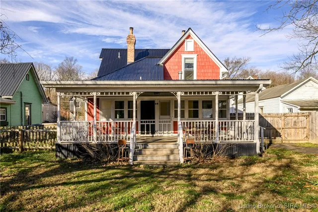 $325,000 | 511 East Chestnut Street, Corydon, IN 47112