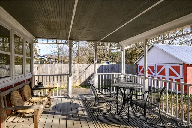 $325,000 | 511 East Chestnut Street, Corydon, IN 47112