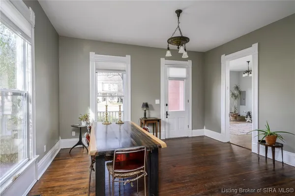 $299,900 | 511 East Chestnut Street, Corydon, IN 47112