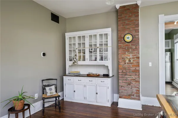$299,900 | 511 East Chestnut Street, Corydon, IN 47112