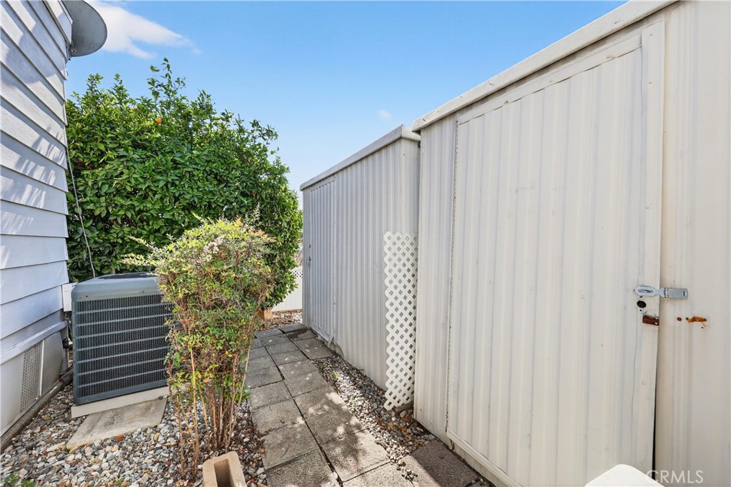 1001 East Lambert Road, Unit 258 La Habra, CA 90631 - Photo 38 of 75