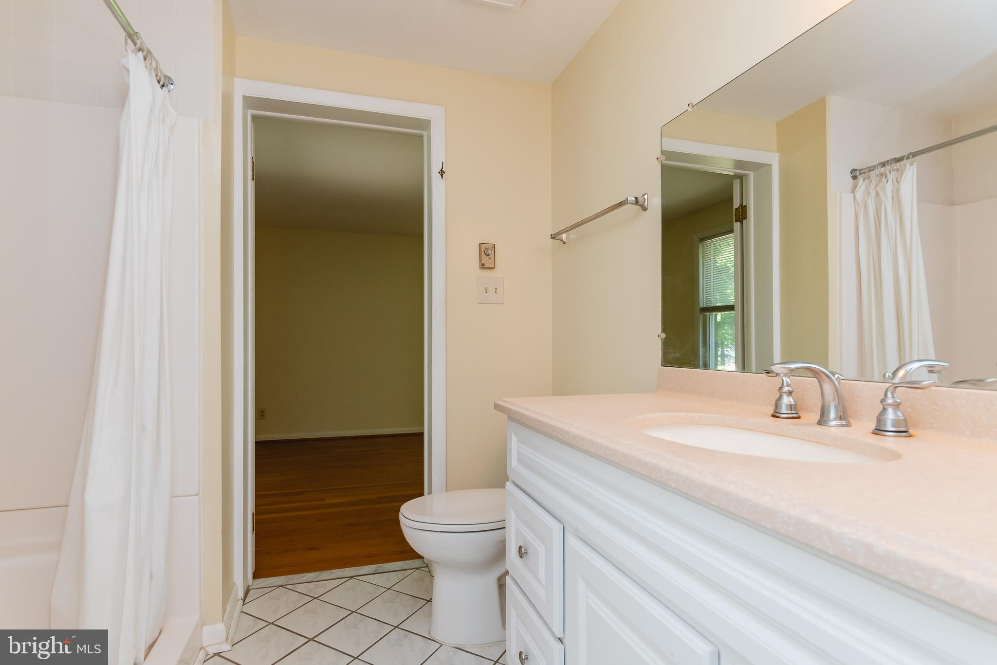 11843 Falls Road Cockeysville, MD 21030 - Photo 28 of 63 Master Bath