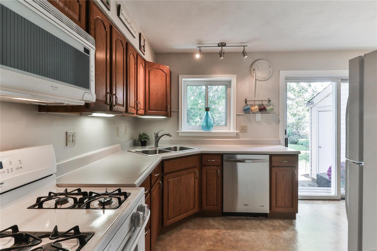 1128 Dougherty Ferry Road St. Louis, MO 63122 - Photo 14 of 36 Gallery Image 14