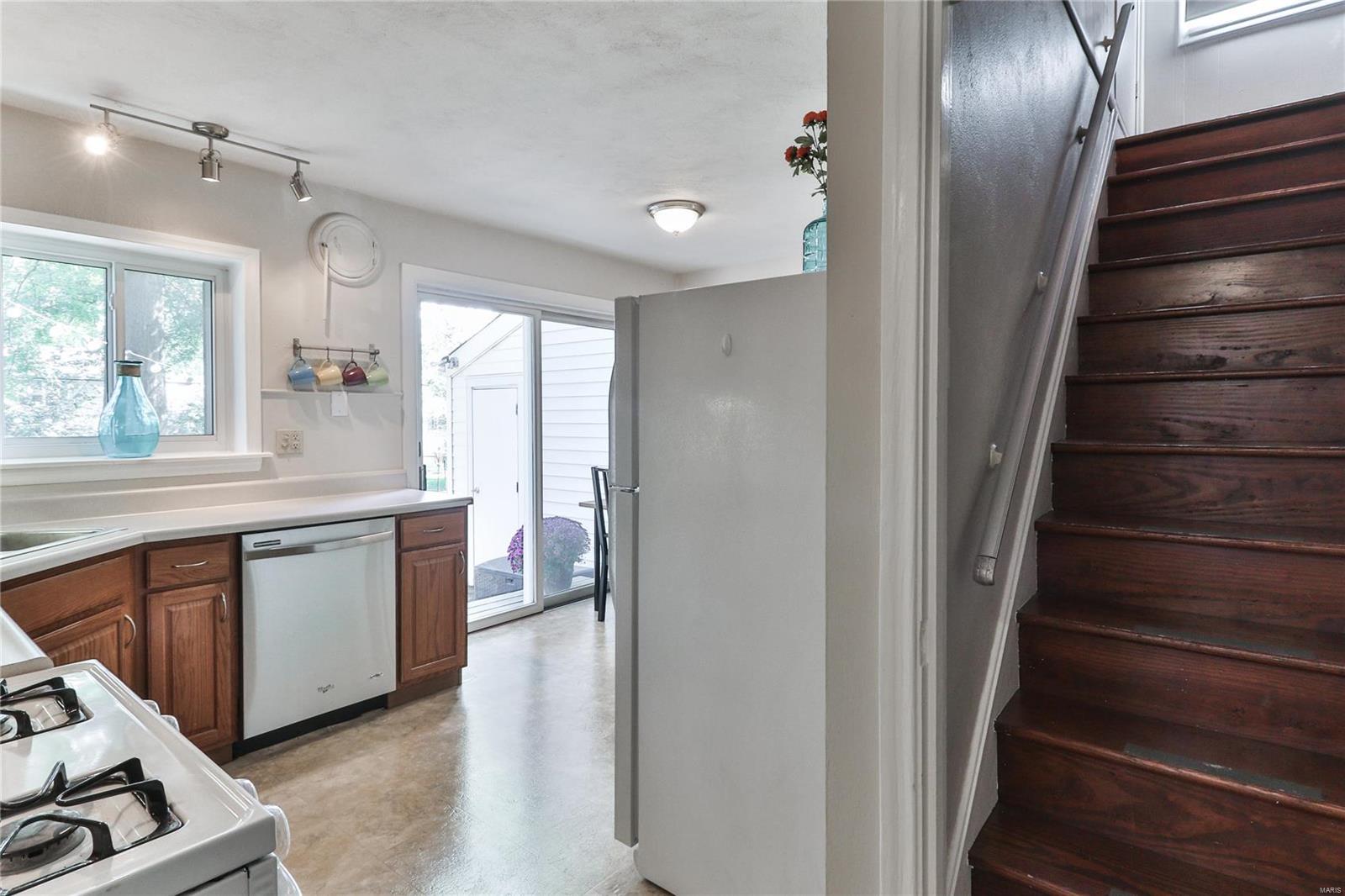 1128 Dougherty Ferry Road St. Louis, MO 63122 - Photo 19 of 36 Gallery Image 19