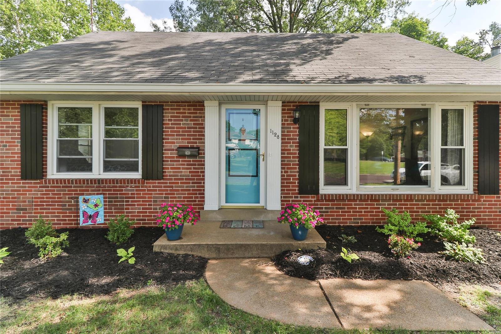 1128 Dougherty Ferry Road St. Louis, MO 63122 - Photo 3 of 36 Gallery Image 3