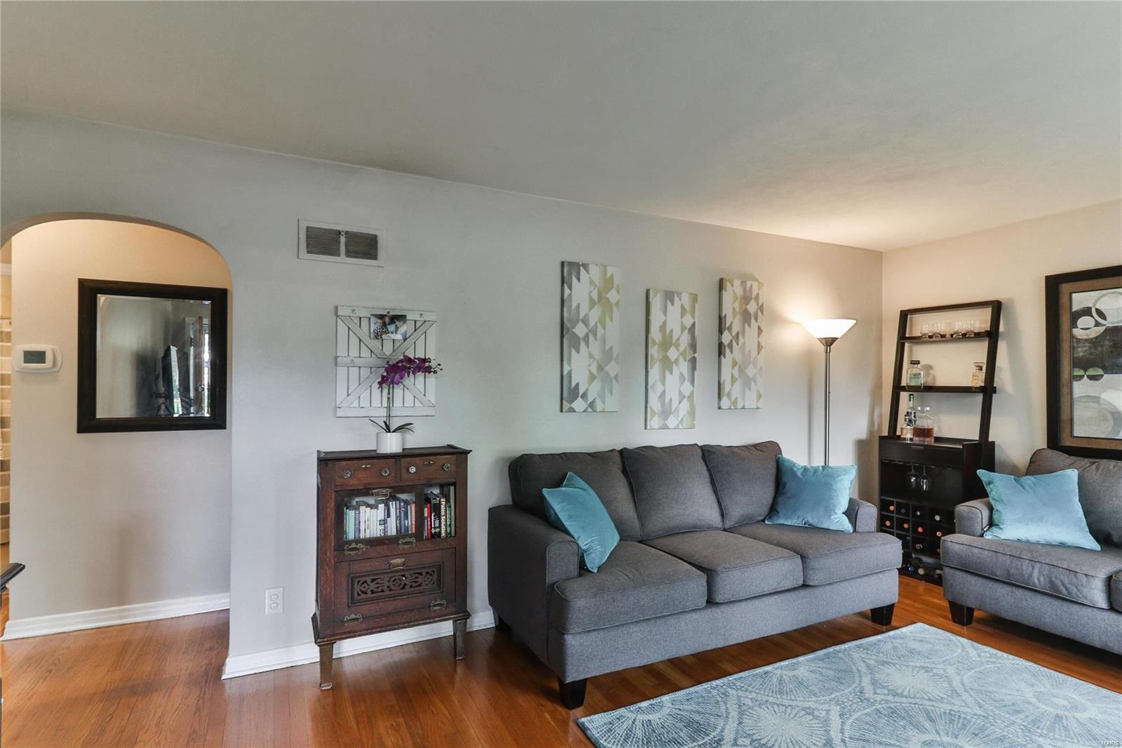1128 Dougherty Ferry Road St. Louis, MO 63122 - Photo 4 of 36 Gallery Image 4