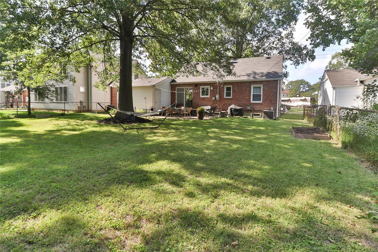 1128 Dougherty Ferry Road St. Louis, MO 63122 - Photo 31 of 36 Gallery Image 31