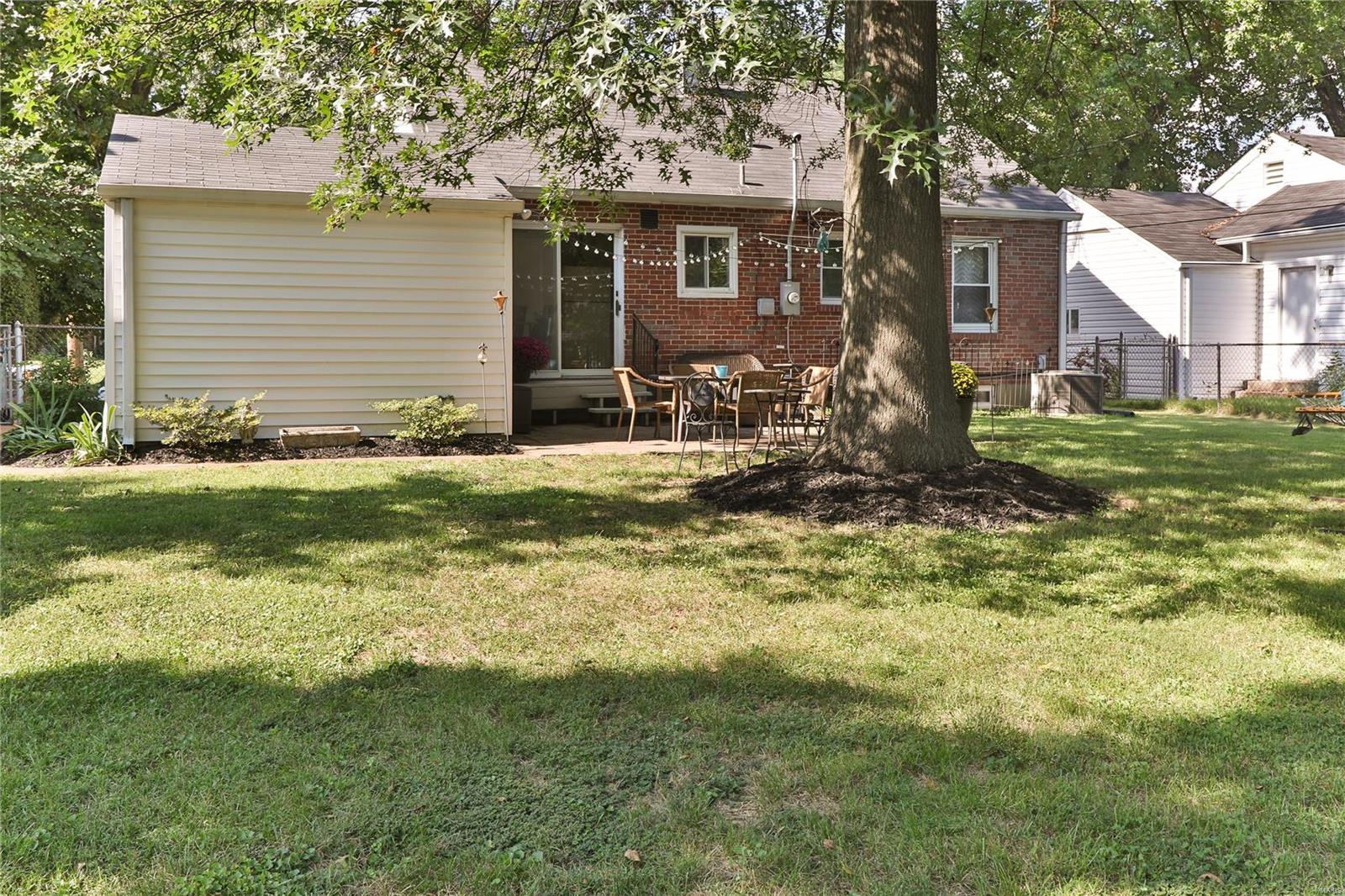 1128 Dougherty Ferry Road St. Louis, MO 63122 - Photo 32 of 36 Gallery Image 32
