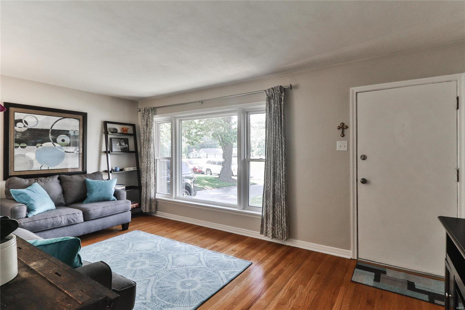 1128 Dougherty Ferry Road St. Louis, MO 63122 - Photo 7 of 36 Gallery Image 7