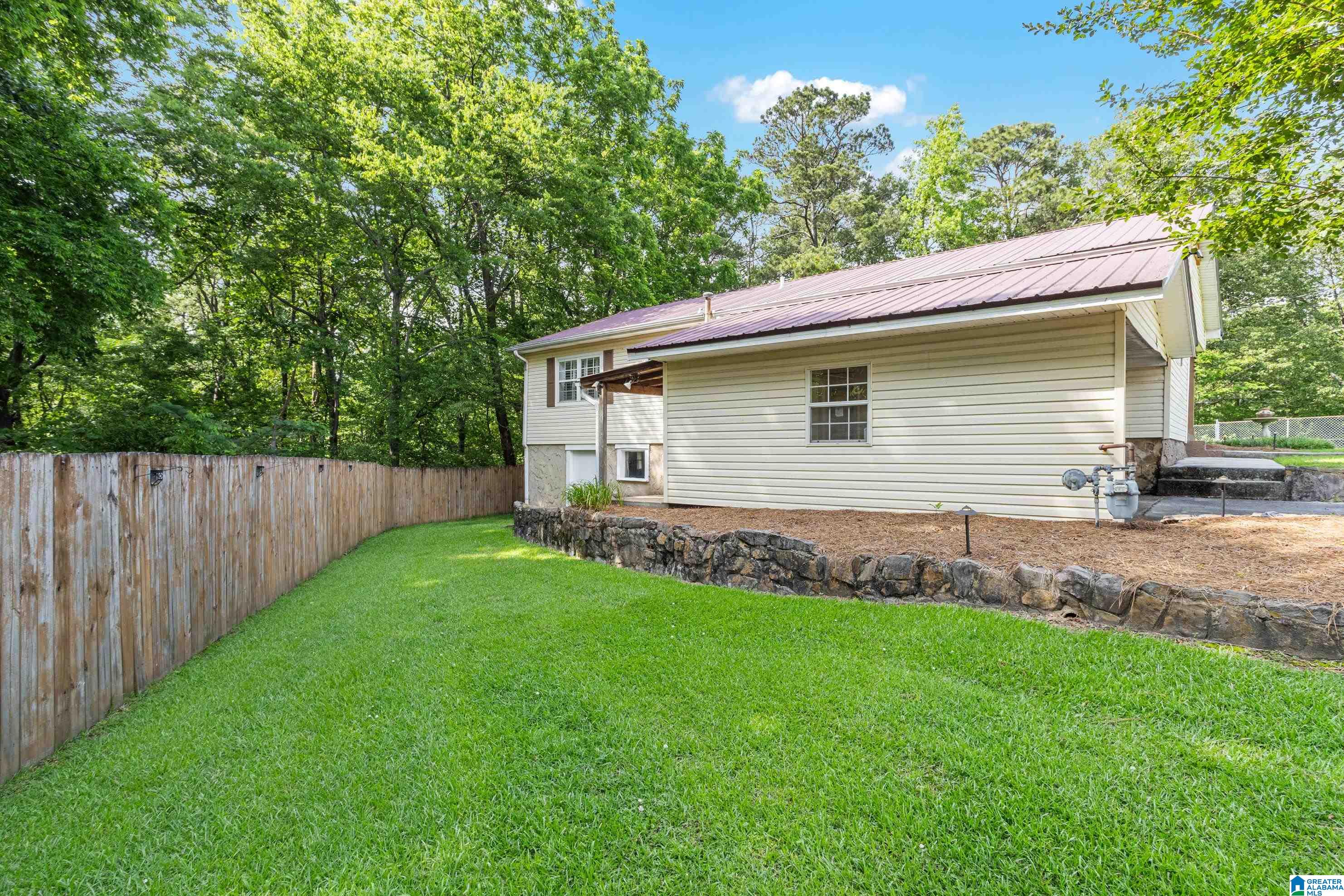 1224 Whitten Road Mount Olive, AL 35117 - Photo 33 of 39