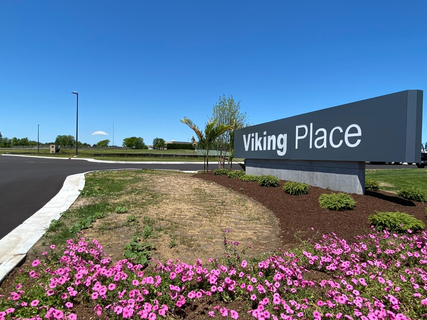 1000 Vale Park Road Valparaiso, IN 46383 - Photo 3 of 4 a view of street with sign board