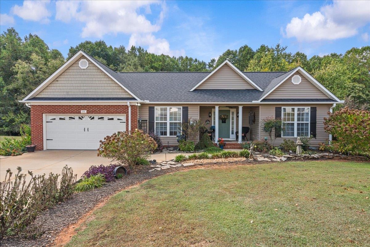 236 Summer Lady Lane Boiling Springs, SC 29316 - Photo 1 of 25