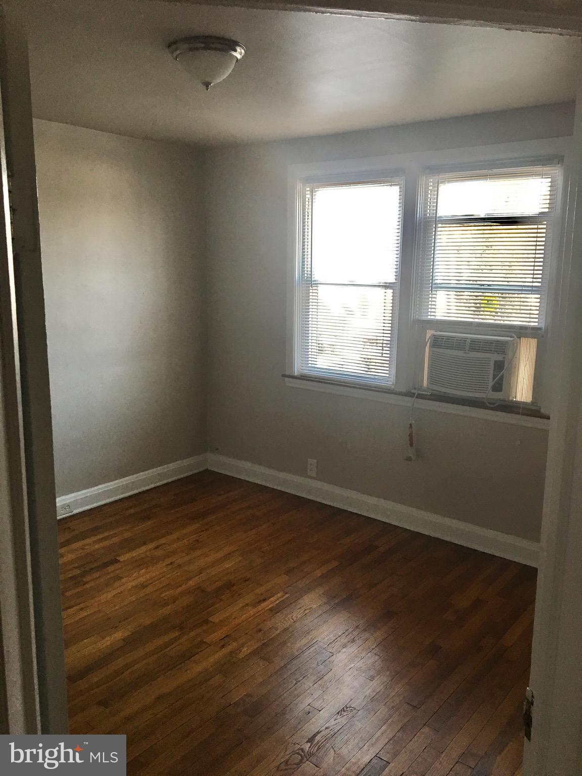 1113 Gleneagle Road Baltimore, MD 21239 - Photo 5 of 14 Unit 1 Bedroom