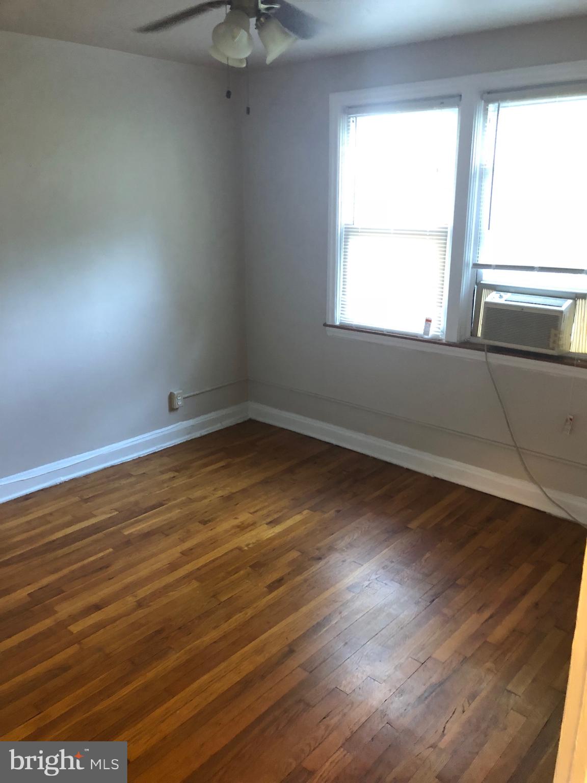 1113 Gleneagle Road Baltimore, MD 21239 - Photo 10 of 14 Unit 2 Bedroom 1