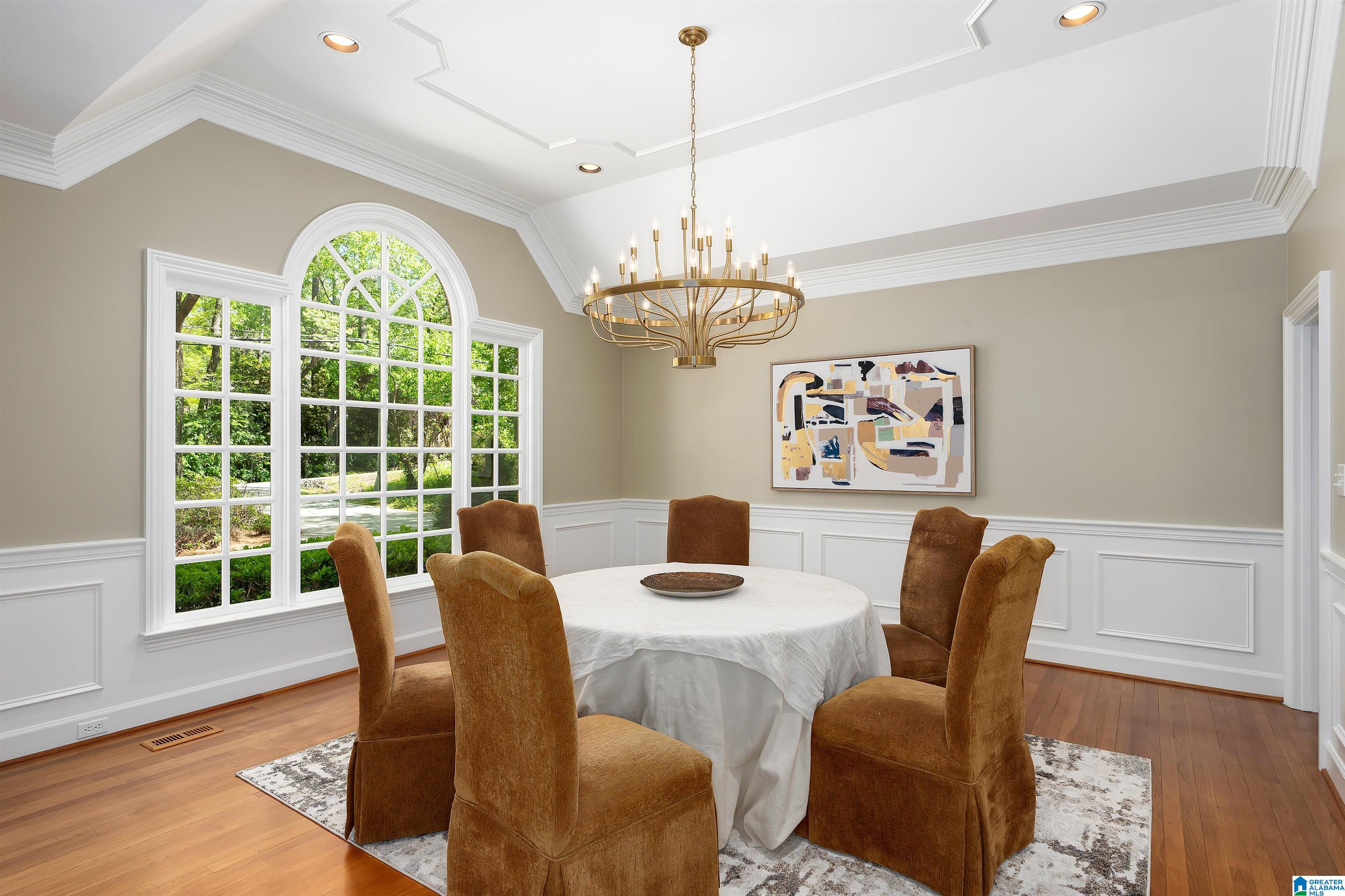 2464 Altadena Road Birmingham, AL 35243 - Photo 5 of 49