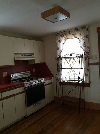 36 Bliss Road Lakeville, MA 02347 - Photo 3 of 5 Gallery Image 3