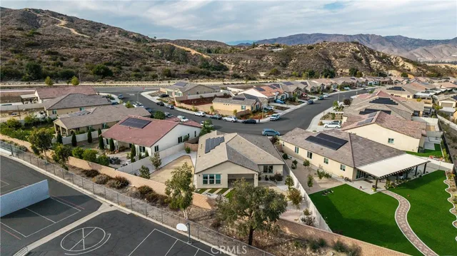 $789,000 | 16654 Elk Grv Lane, Lake Elsinore, CA 92530