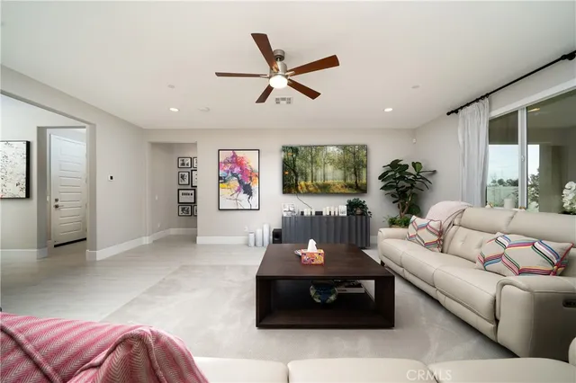 $789,000 | 16654 Elk Grv Lane, Lake Elsinore, CA 92530