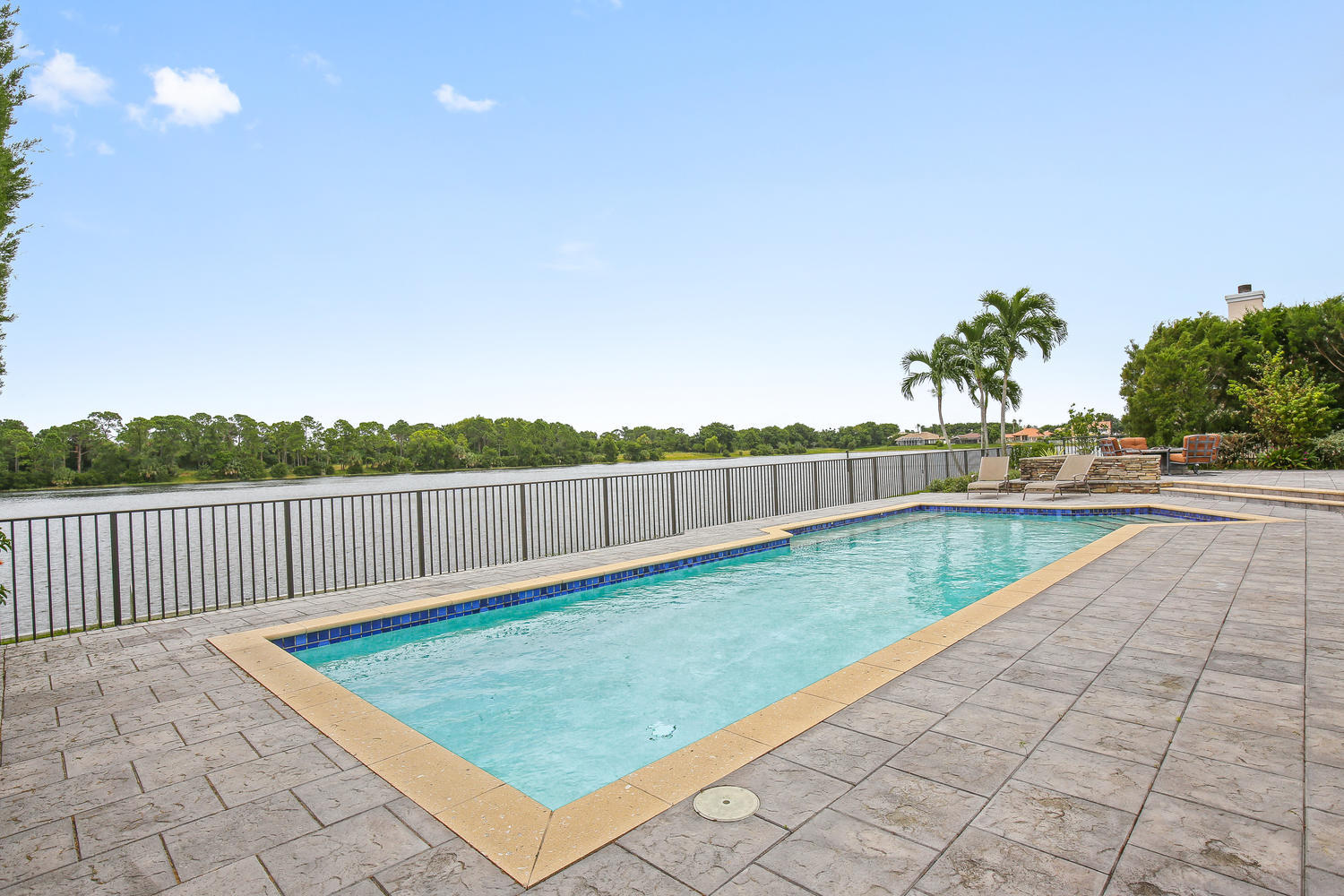 1240 Southwest 19th Avenue Boca Raton, FL 33486 - Photo 23 of 32 1240 SW 19th Ave Boca Raton FL-large-024