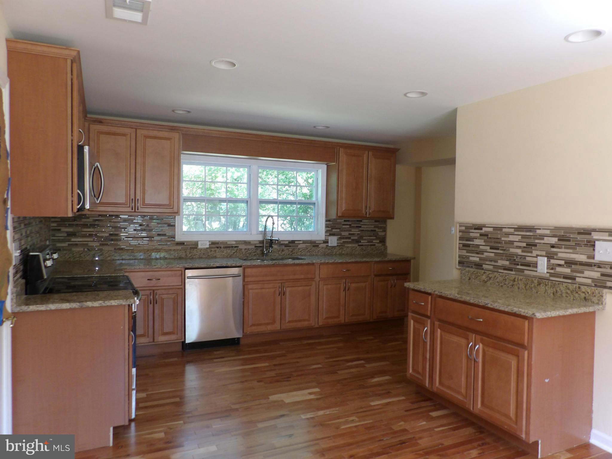 3620 Jeff Road Glenarden, MD 20706 - Photo 3 of 23 Dining Room
