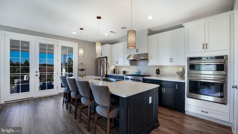 $975,000 | 1 Elizabeth Lane, Doylestown, PA 18901