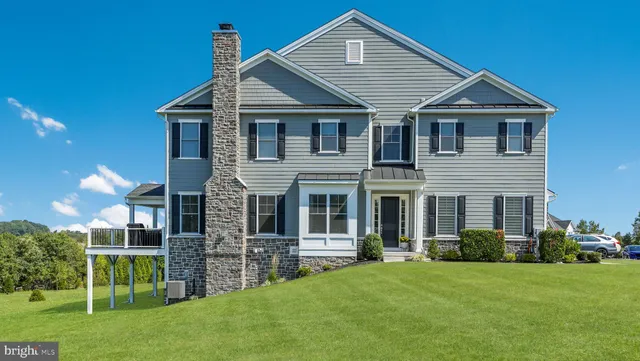 $995,000 | 1 Elizabeth Lane, Doylestown, PA 18901