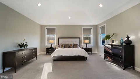 $975,000 | 1 Elizabeth Lane, Doylestown, PA 18901