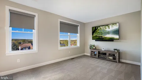 $975,000 | 1 Elizabeth Lane, Doylestown, PA 18901