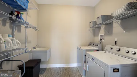 $975,000 | 1 Elizabeth Lane, Doylestown, PA 18901