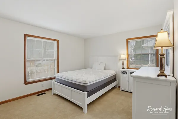 $349,900 | 1240 Plum Creek Drive, Bourbonnais, IL 60914