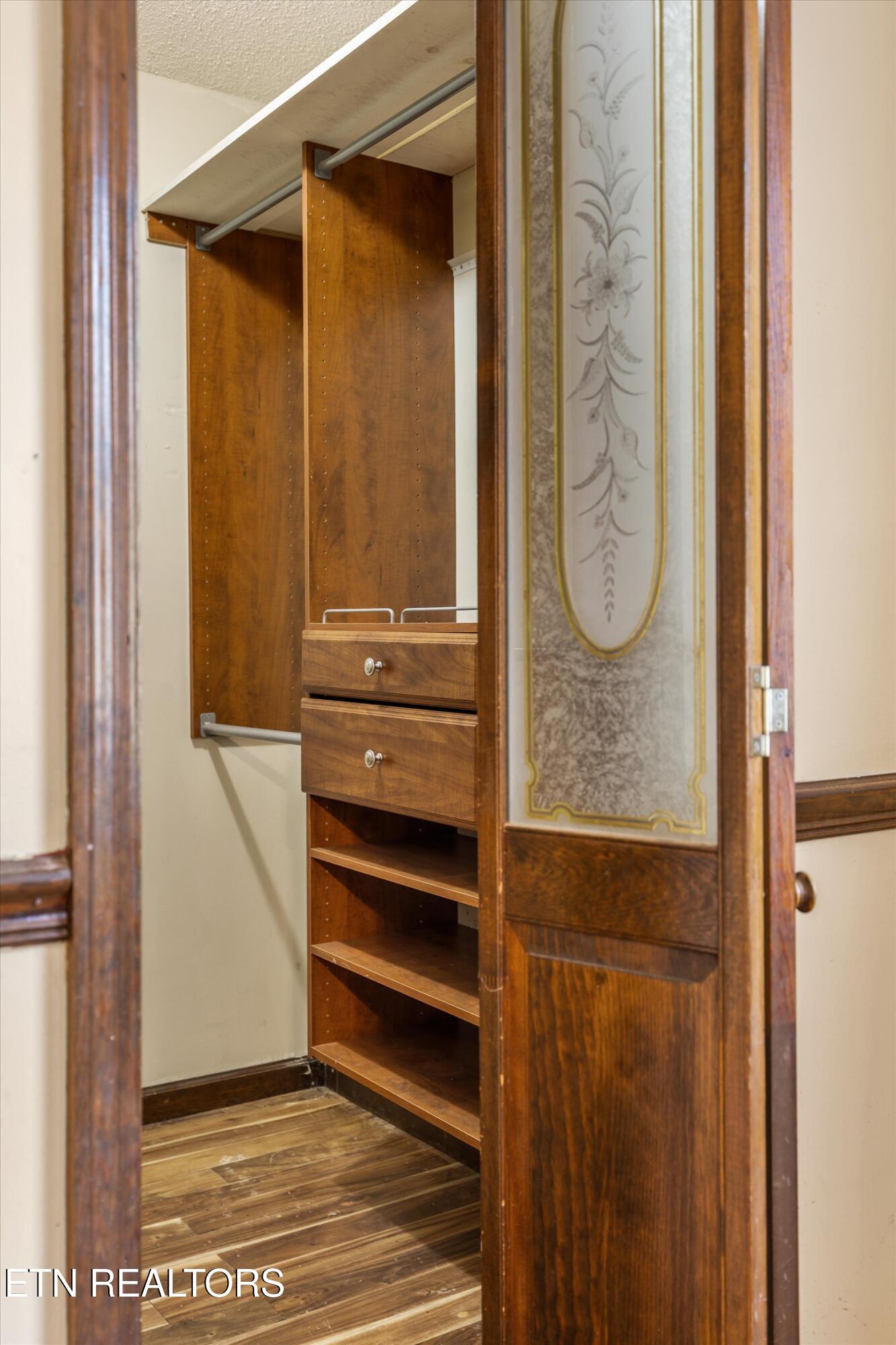 129 Pleasant Hill Road Sweetwater, TN 37874 - Photo 17 of 38 Sizeable Master Walk-in Closet