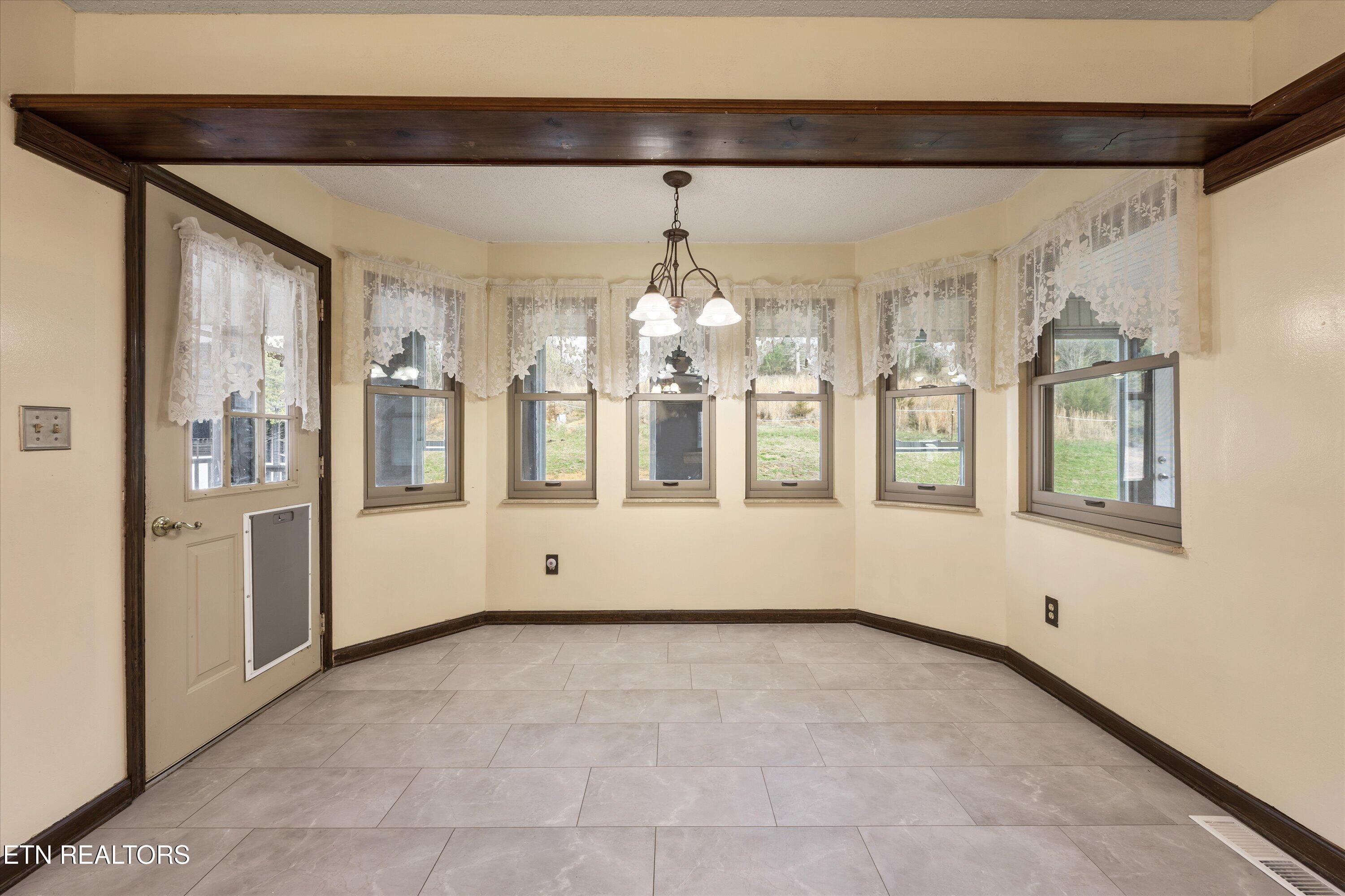 129 Pleasant Hill Road Sweetwater, TN 37874 - Photo 18 of 38 Formal Dining Room