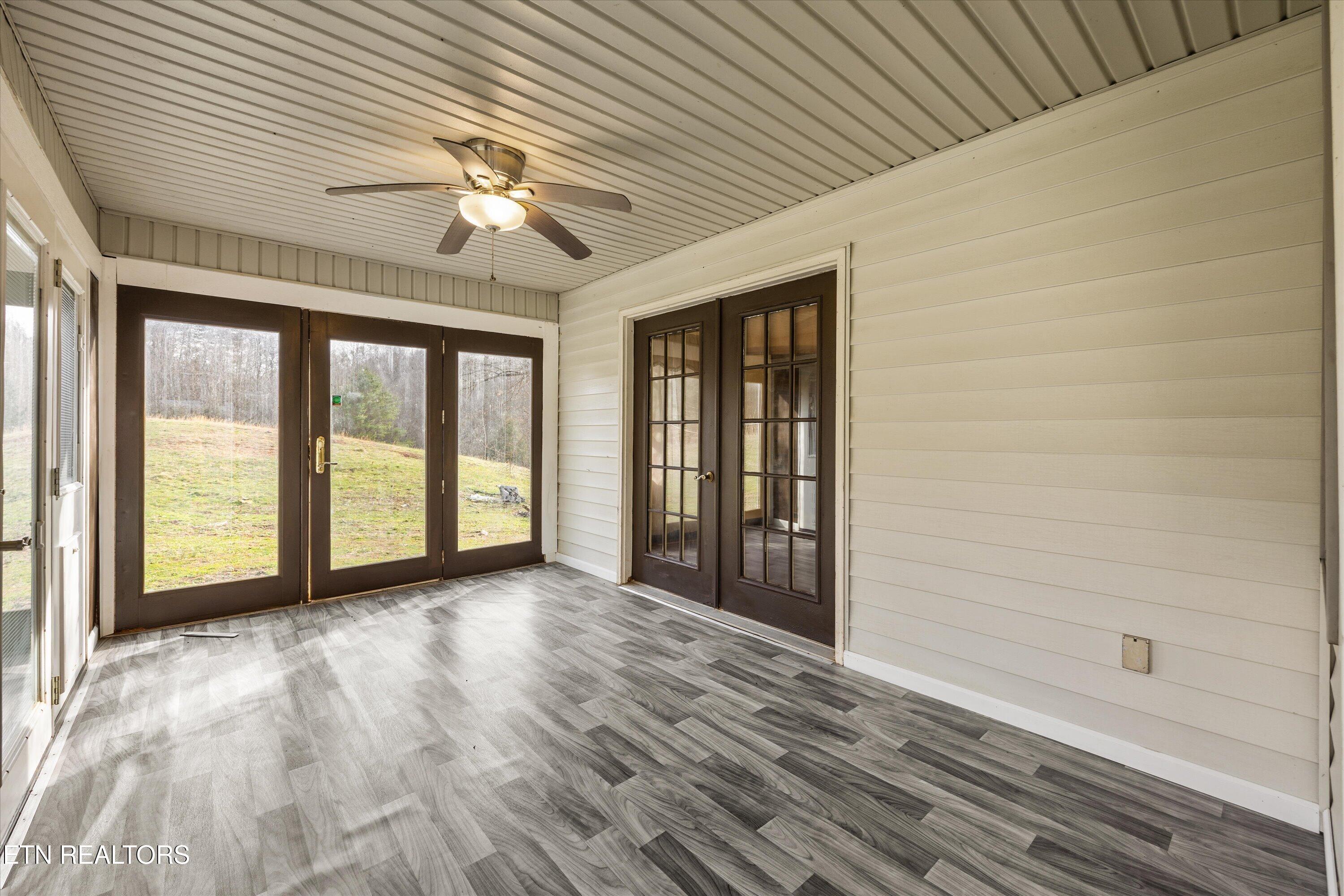 129 Pleasant Hill Road Sweetwater, TN 37874 - Photo 26 of 38 Extensive Rear Screened Porch