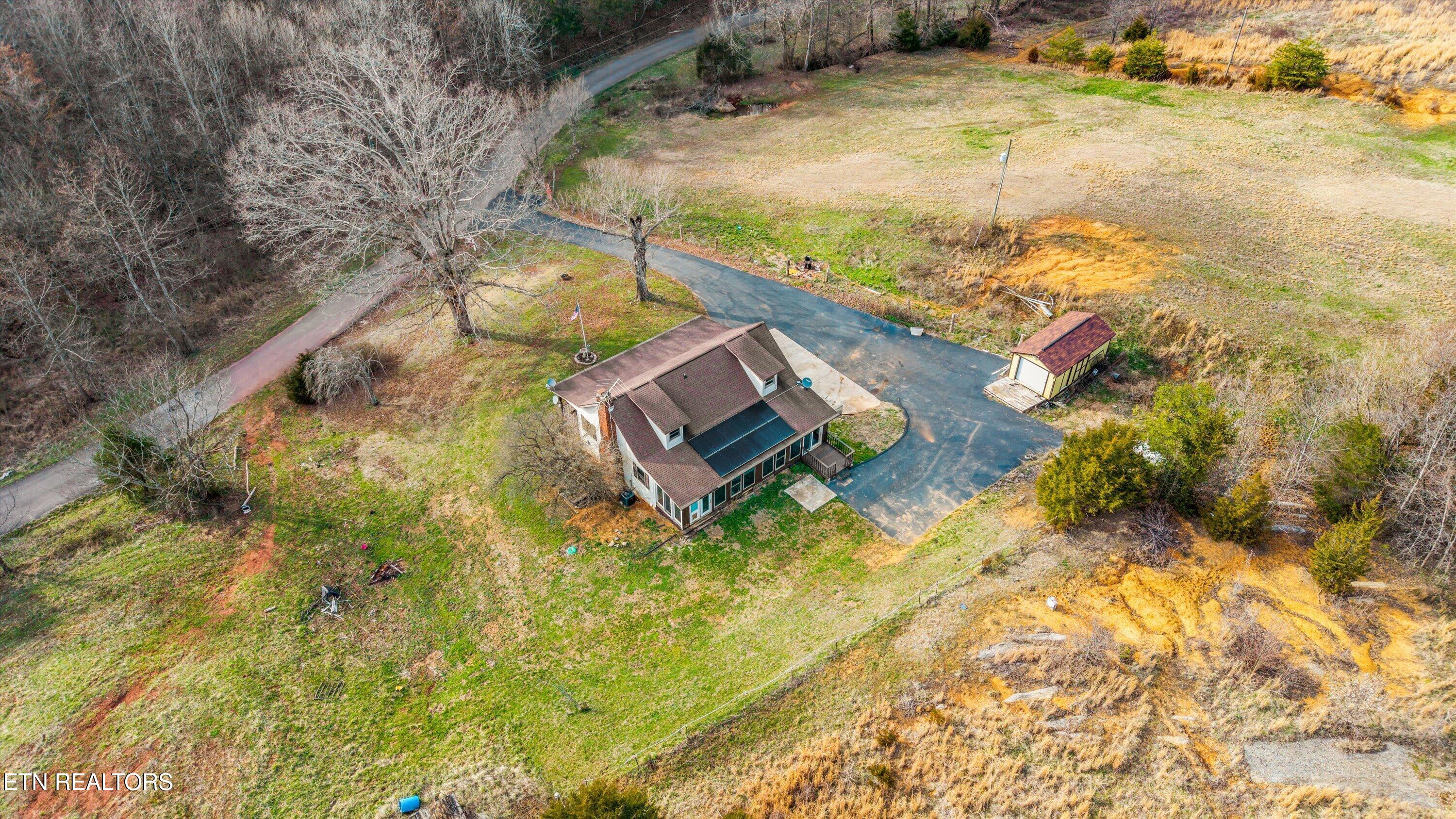 129 Pleasant Hill Road Sweetwater, TN 37874 - Photo 36 of 38 Aerial