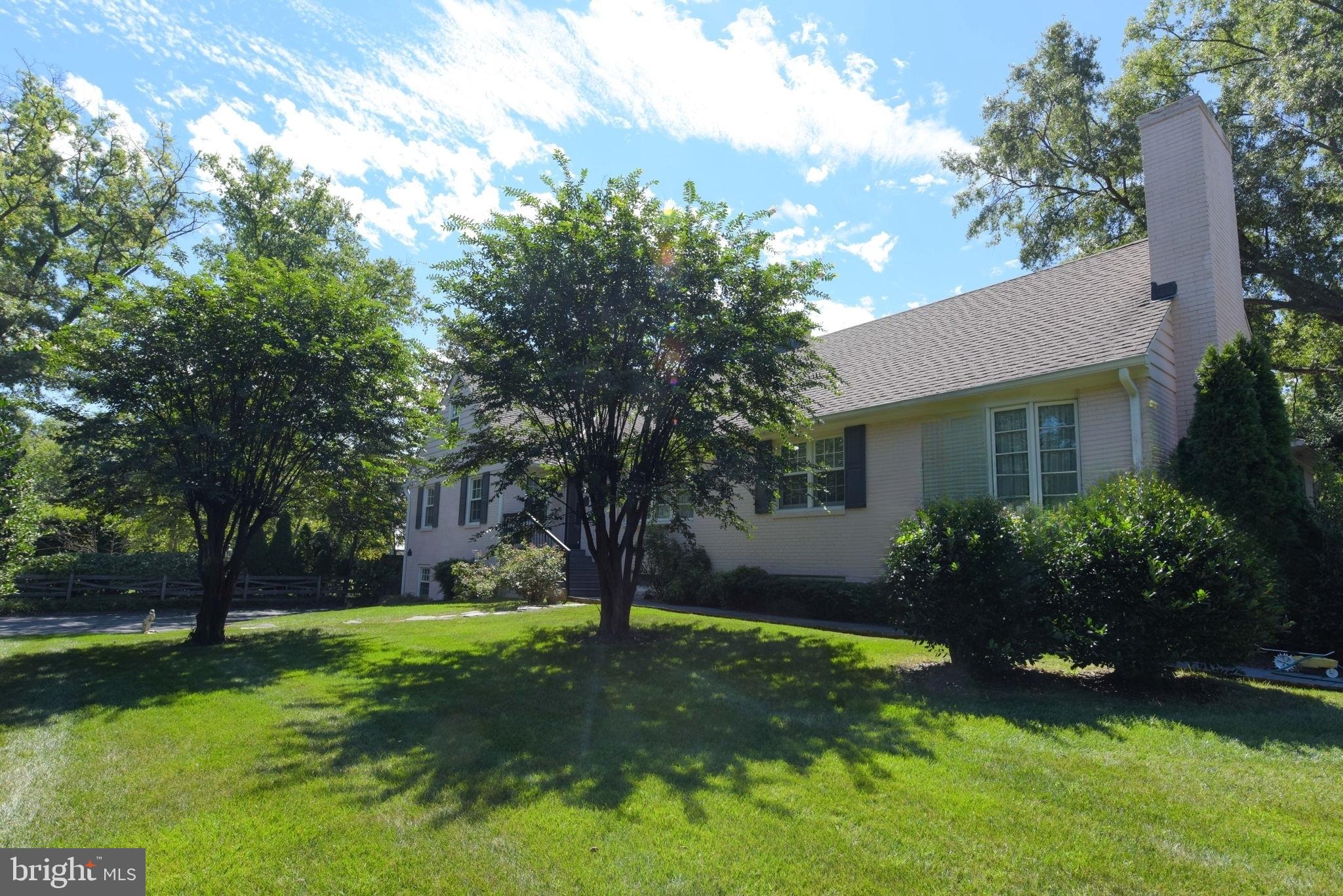 3976 Seminary Road Alexandria, VA 22304 - Photo 7 of 16