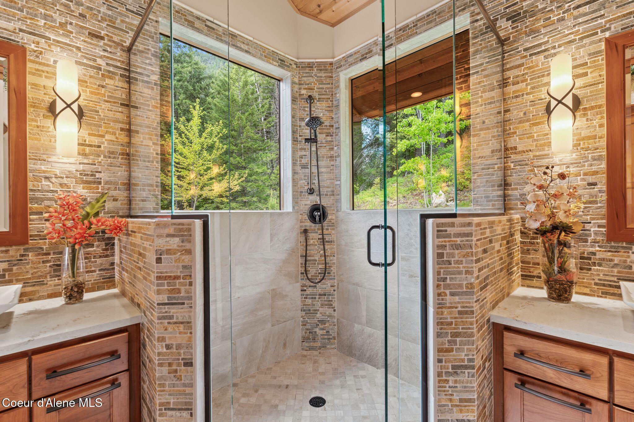 294 Rincon Drive Sandpoint, ID 83864 - Photo 30 of 96 Filled with Natural Light