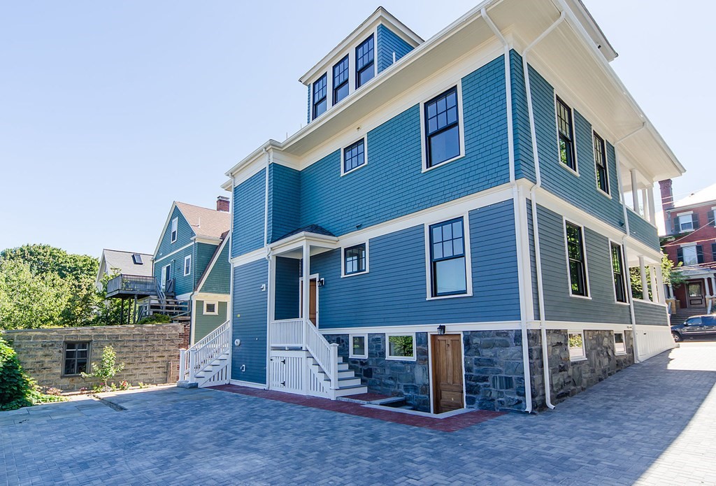 63 Upland Road, Unit 1 Cambridge, MA 02140 - Photo 13 of 31 Gallery Image 13
