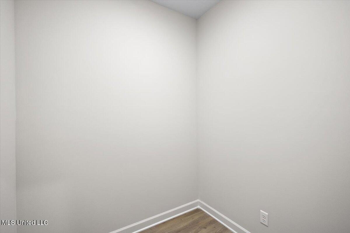 6510 Benjamin Cove Walls, MS 38680 - Photo 27 of 32 Downstairs Bonus