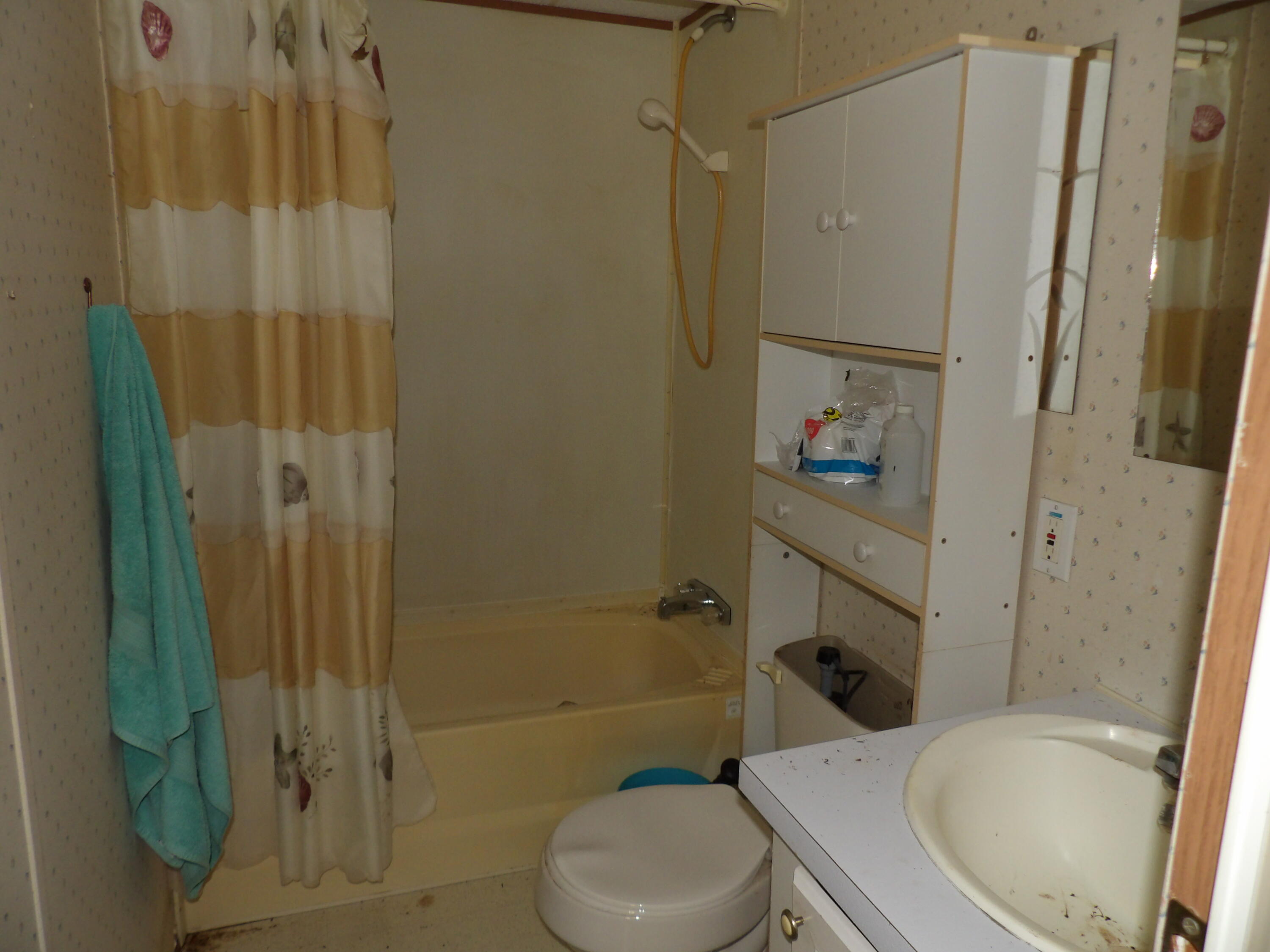 310 Dogwood Road Pikeville, TN 37367 - Photo 10 of 21 100_2418