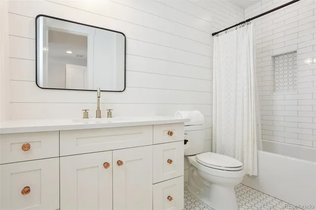 $2,795,000 | 37 Flowerburst Way, Highlands Ranch, CO 80126