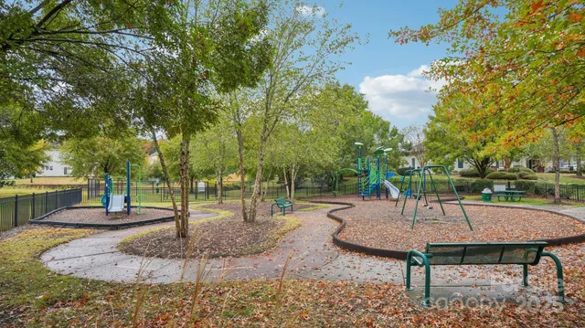 $625,000 | 17319 Silas Pl Drive, Davidson, NC 28036